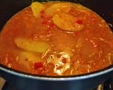 Foto del paso 1 de la receta: MERLUZA Guisada con Papas y Zanahoria🥕🥔...!