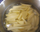 Foto del paso 1 de la receta: Patatas fritas crujientes