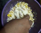 A picture of step 2 of Sweet corn pakoda.