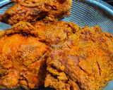 Foto langkah ke 2 dari resep Ayam Goreng Merah Khas Malaysia.