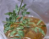 Foto del paso 4 de la receta: Lista para el 1 de Agosto !! Grapa con ruda