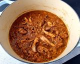 Foto del paso 9 de la receta Guiso catalán de ternera y setas (estofat de bou)