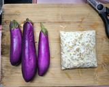 Gambar langkah 1 resipi Sambal Goreng Terung, Tempe & Bilis.