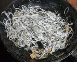 Foto del paso 6 de la receta: Nidos de patata con gulas