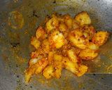 A picture of step 2 of Butter masala sesame potato.