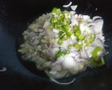 A picture of step 3 of Chicken liver with chicken.
