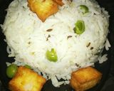 A picture of step 8 of Mutter paneer jeera rice.