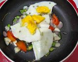 Foto langkah ke 6 dari resep Telur Kuah Kecap.