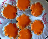 तिरंगी कप केक (tiranga cupcake recipe in marathi) रेसिपी स्टेप 4 फोटो 