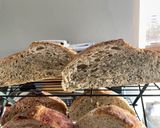 รูปขั้นตอนการทำที่ 6 ของ Sourdough ขนมปังงาดำและงาม่อน🍞