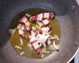 Foto del passaggio 4 della ricetta Risotto delicato su vellutata di zucca🍚🥓🧅🎃