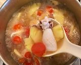 Hình bước làm 3 của món Canh Chua Mực