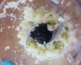 A picture of step 1 of Chickpea and potato curry.