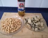 Foto del paso 1 de la receta: Garbanzos con acelgas