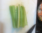 Foto del paso 3 de la receta: Barquitas integrales con ensalada y huevo poché en Lékué
