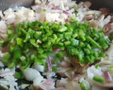 Foto del paso 3 de la receta: Tajine de Pollo con raíz de Jengibre y Cebolla fresca al Curry