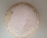 Foto langkah ke 2 dari resep Adonan Roti Tanpa Ulen (dengan Minyak).