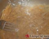 Spaghetti with raw tomato and olives recipe step 1 photo