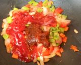 A picture of step 5 of Rice Vermicelli in Mexican Sauce.