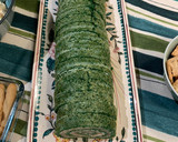 Foto del paso 7 de la receta: Rollo de espinacas, salmón y queso para untar