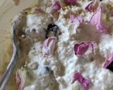 Szárított rózsa-tea, rózsás méz, rózsacukor csipkerózsából recept fázis 3 fotója