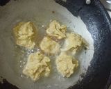 A picture of step 3 of Banana Bonda.
