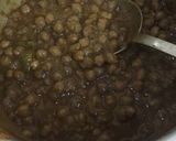 A picture of step 6 of Punjabi Chole.