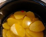 Foto del paso 5 de la receta: Salchichas con vino blanco y patatas cocidas