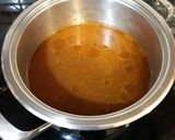 Foto del paso 2 de la receta Sopas escaldadas de pan y huevo con caldo de jamón serrano