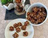 A picture of step 5 of Caramelized Walnuts.