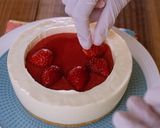 A picture of step 15 of No-Bake Strawberry Cheesecake.