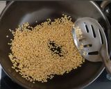 A picture of step 2 of Sweet pongal.