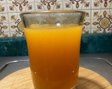 Foto del paso 2 de la receta: Jugo 🥤 de Mandarina de mi patio más fresco y natural imposible