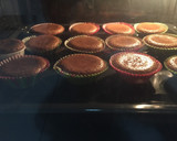 Foto del paso 7 de la receta: Magdalenas de yogur y chocolates
