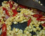 Foto langkah ke 2 dari resep Tumis Sayur Sosis Manis Pedas.