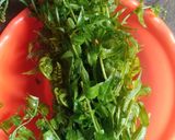 Foto langkah ke 1 dari resep Tumis Daun Pakis dengan Teri.