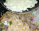 A picture of step 7 of Arabian fried rice.