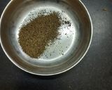 લીલી હળદરની ચા(Raw Turmeric Tea Recipe In Gujarati) રેસીપી સ્ટેપ3ફોટો