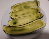 Foto del paso 3 de la receta: Calabacines rellenos de atún en el microondas