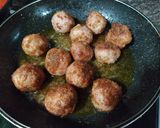 Foto del paso 6 de la receta Albóndigas con tomate y arroz blanco
