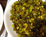 عکس مرحله 5 از دستور خورش مرغ و باقلی پلوی دزفولی
