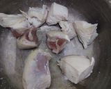 Foto langkah ke 1 dari resep Sup ayam jamur kuping.