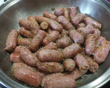 Foto del paso 3 de la receta: Salchichas a la cerveza y hierbas
