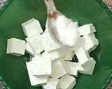 A picture of step 1 of Chilli Paneer 📌.