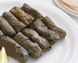Foto del paso 1 de la receta: Hojas de parra rellenas -Waraq 'enab