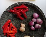 Foto langkah ke 3 dari resep Sambal ikan layang.