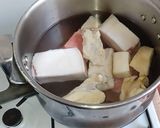 Foto del paso 3 de la receta: Cocido granadino de chícharos con col y morcilla de cebolla