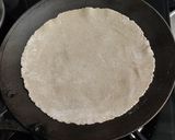 A picture of step 5 of Pearl millet roti.