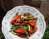 Foto langkah ke 6 dari resep Tumis Daging Sapi & Kacang Panjang.