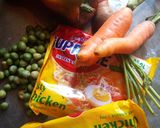 A picture of step 1 of Jollof Vegetable noodles with fried eggs.